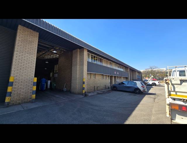 350M² WAREHOUSE TO LET IN MEADOWDALE